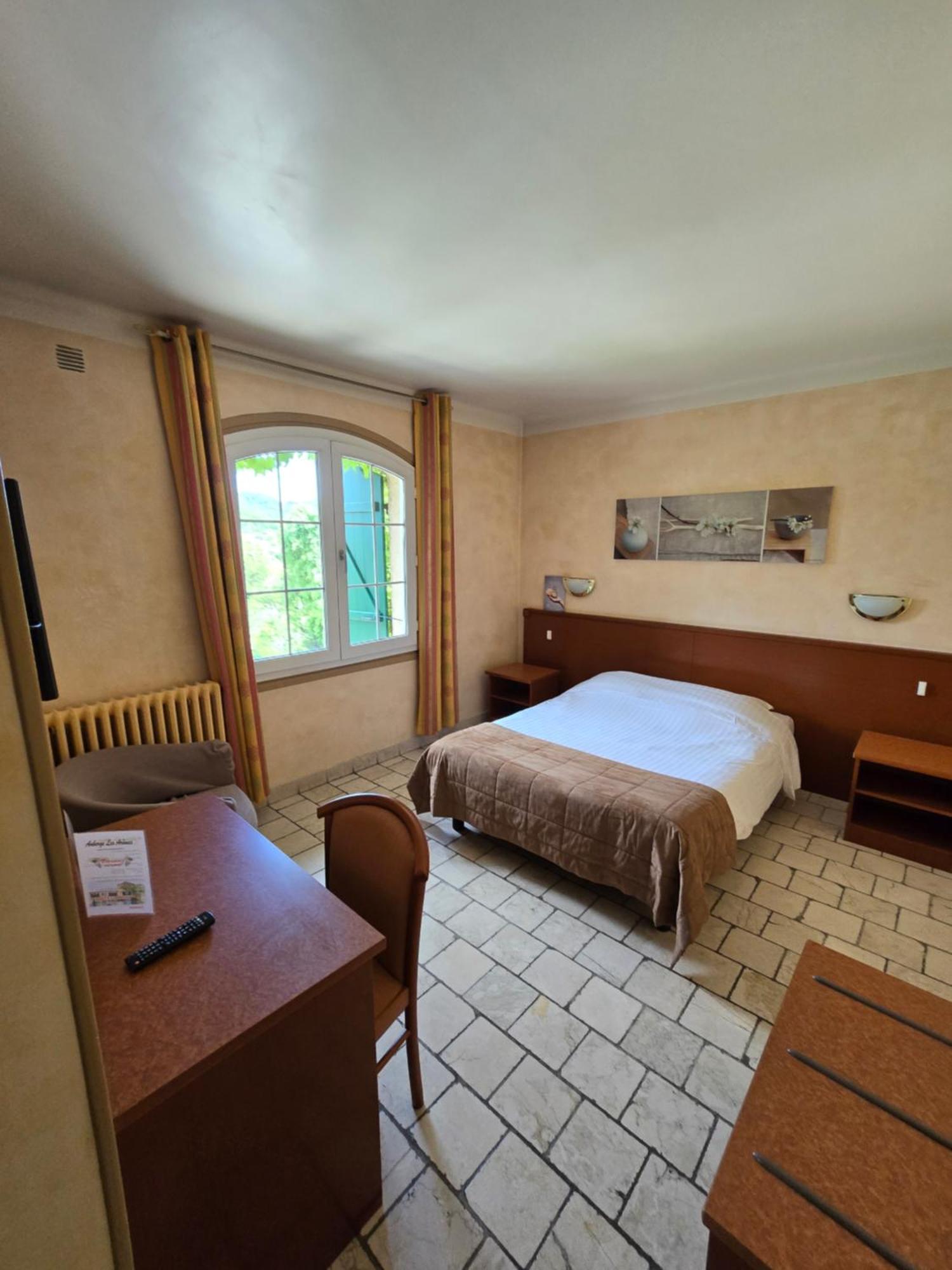 Auberge Les Aromes Grasse Exteriér fotografie