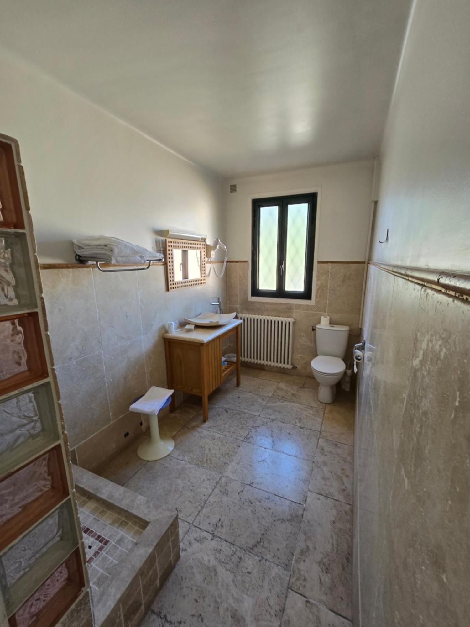 Auberge Les Aromes Grasse Exteriér fotografie