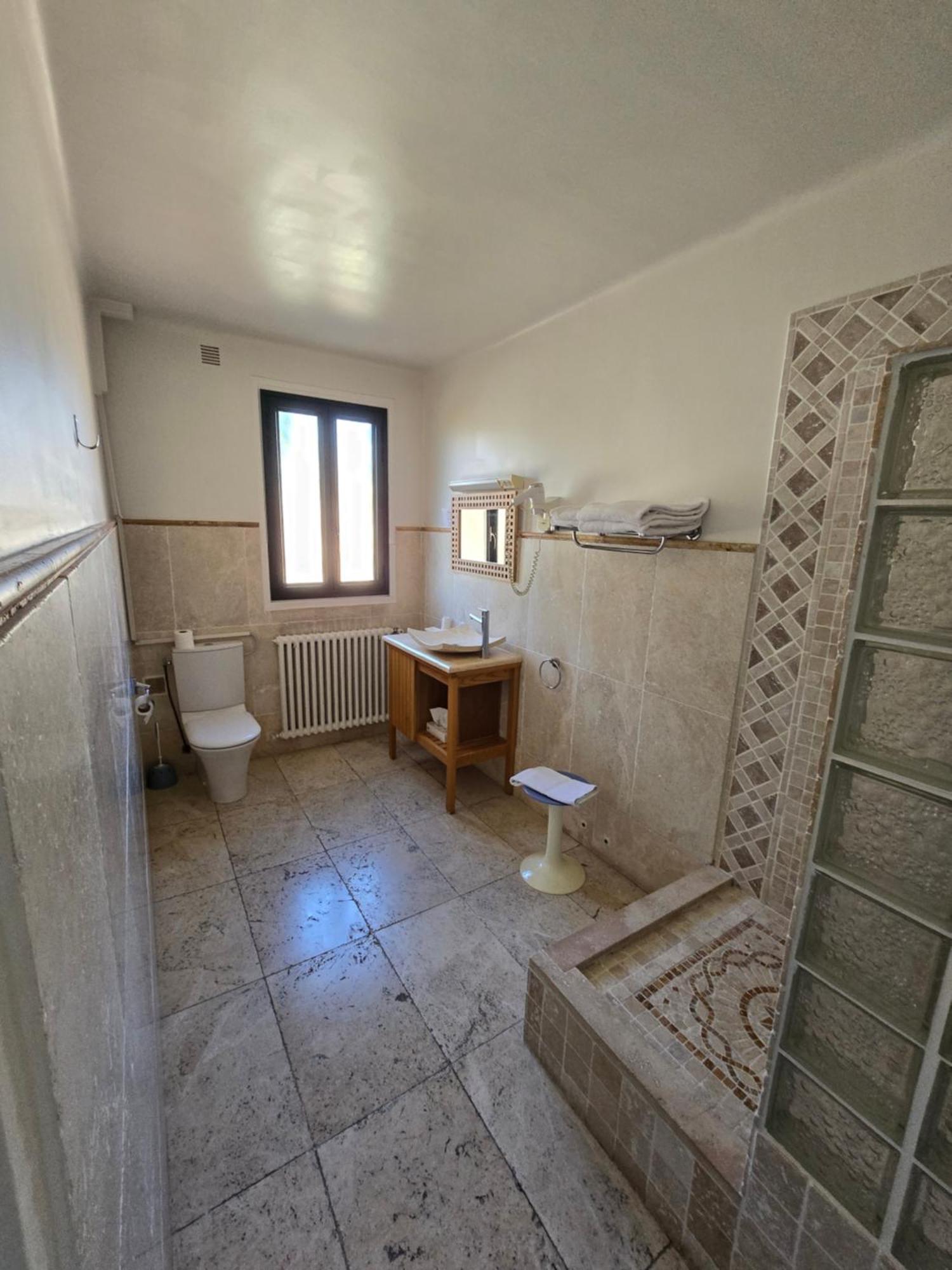 Auberge Les Aromes Grasse Exteriér fotografie